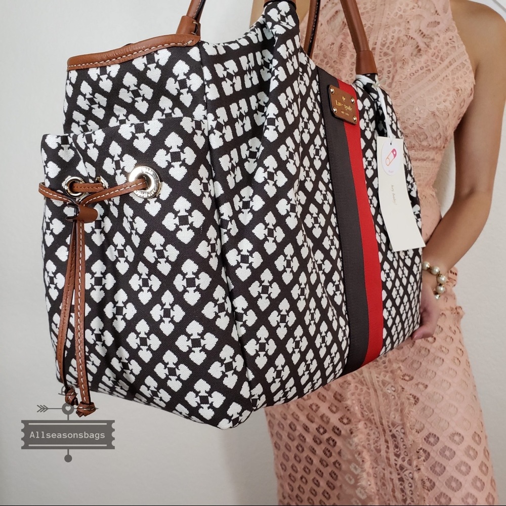 NWT Kate spade Stevie baby bag classic spade - Picture 3 of 8
